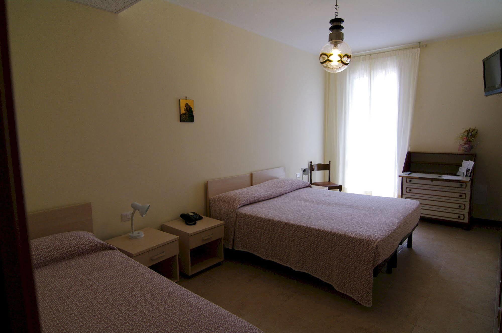 Albergo Mp ノーリ エクステリア 写真